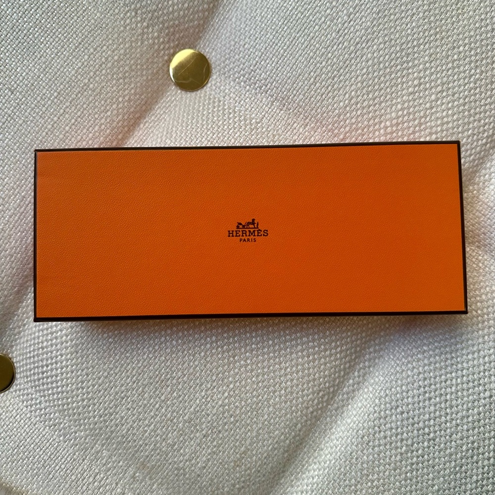 Hermes Rodeo PM Agneau Milo Brown
Blue Bag Charm - Picture 9 of 10
